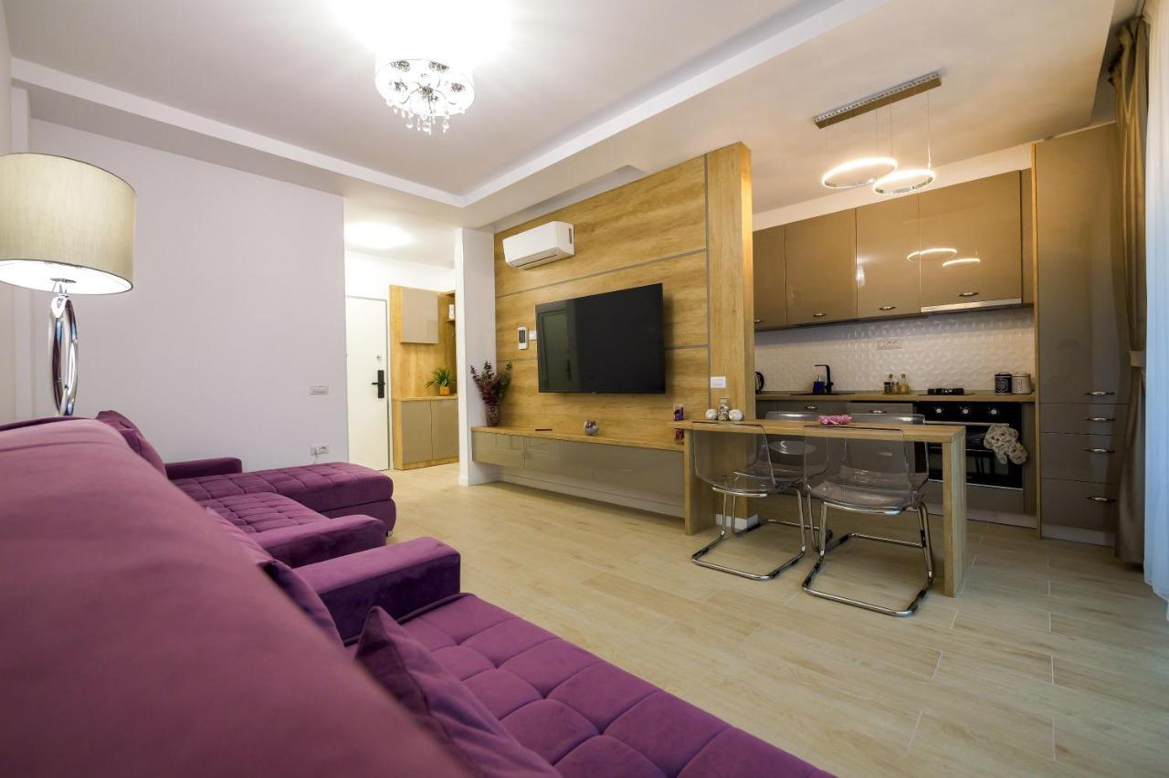 Purple Luxury On Apartament Mamaia