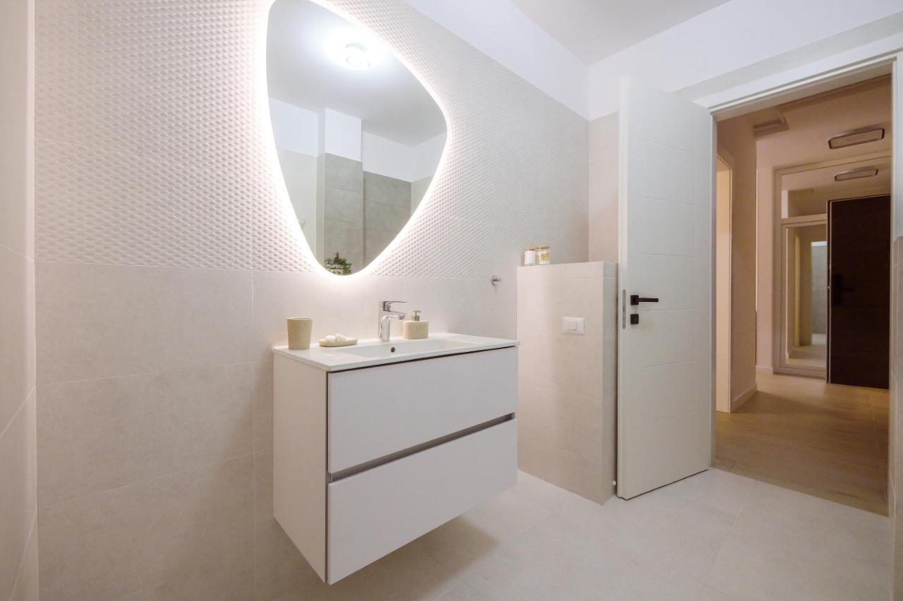 Purple Luxury On Apartament Mamaia