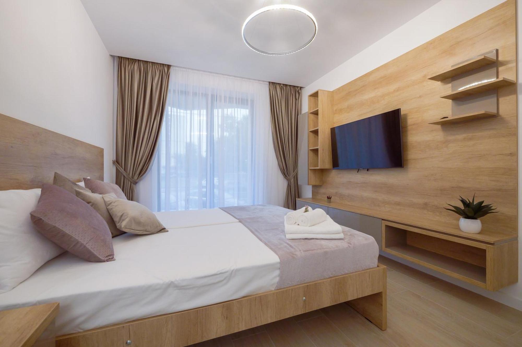Purple Luxury On Apartament *