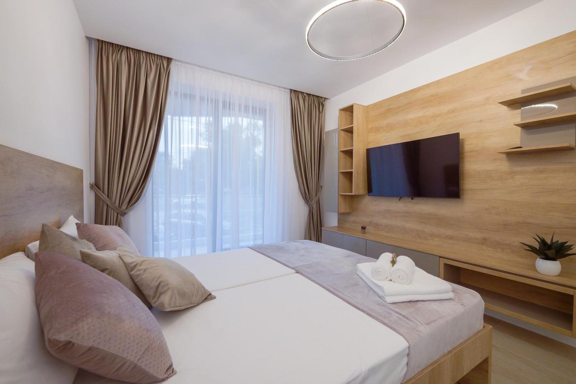 Apartament Purple Luxury On Mamaia